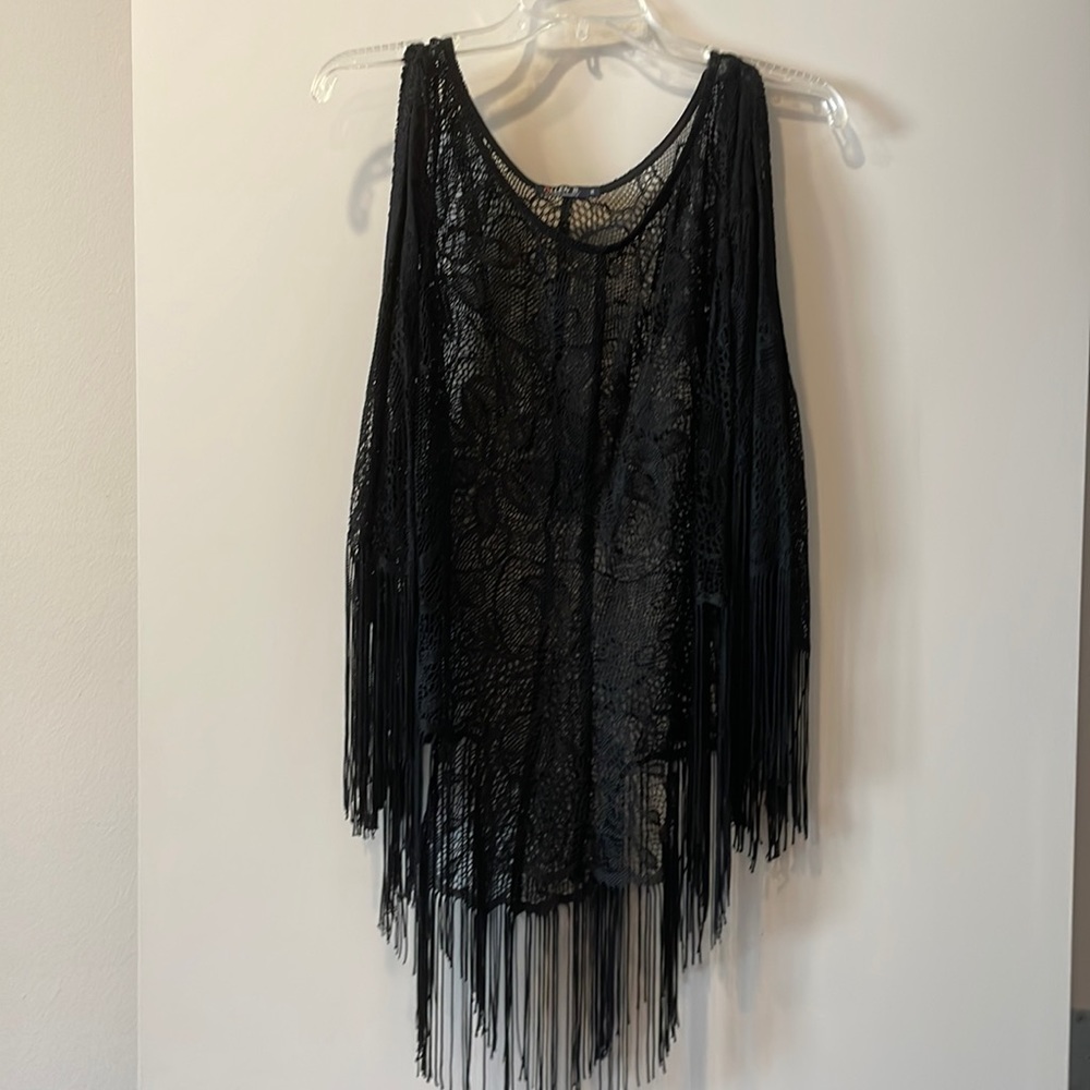 Allen B. By Allen Schwartz size medium top